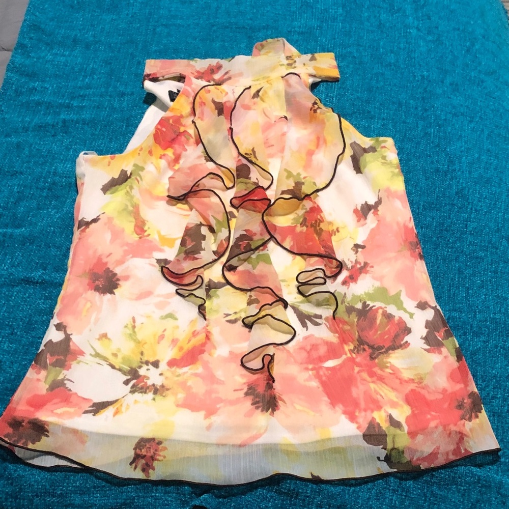 Floral Sleeveless Women's Top
